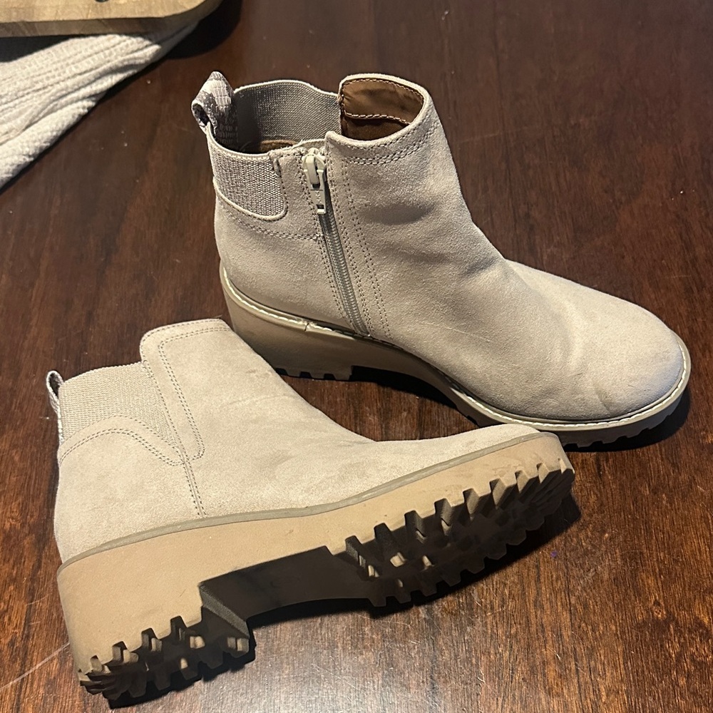 Women's Beige Ankle Boots